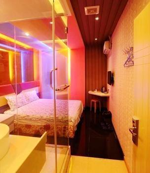 Shanghai Xinyuan Theme Hotel מראה חיצוני תמונה